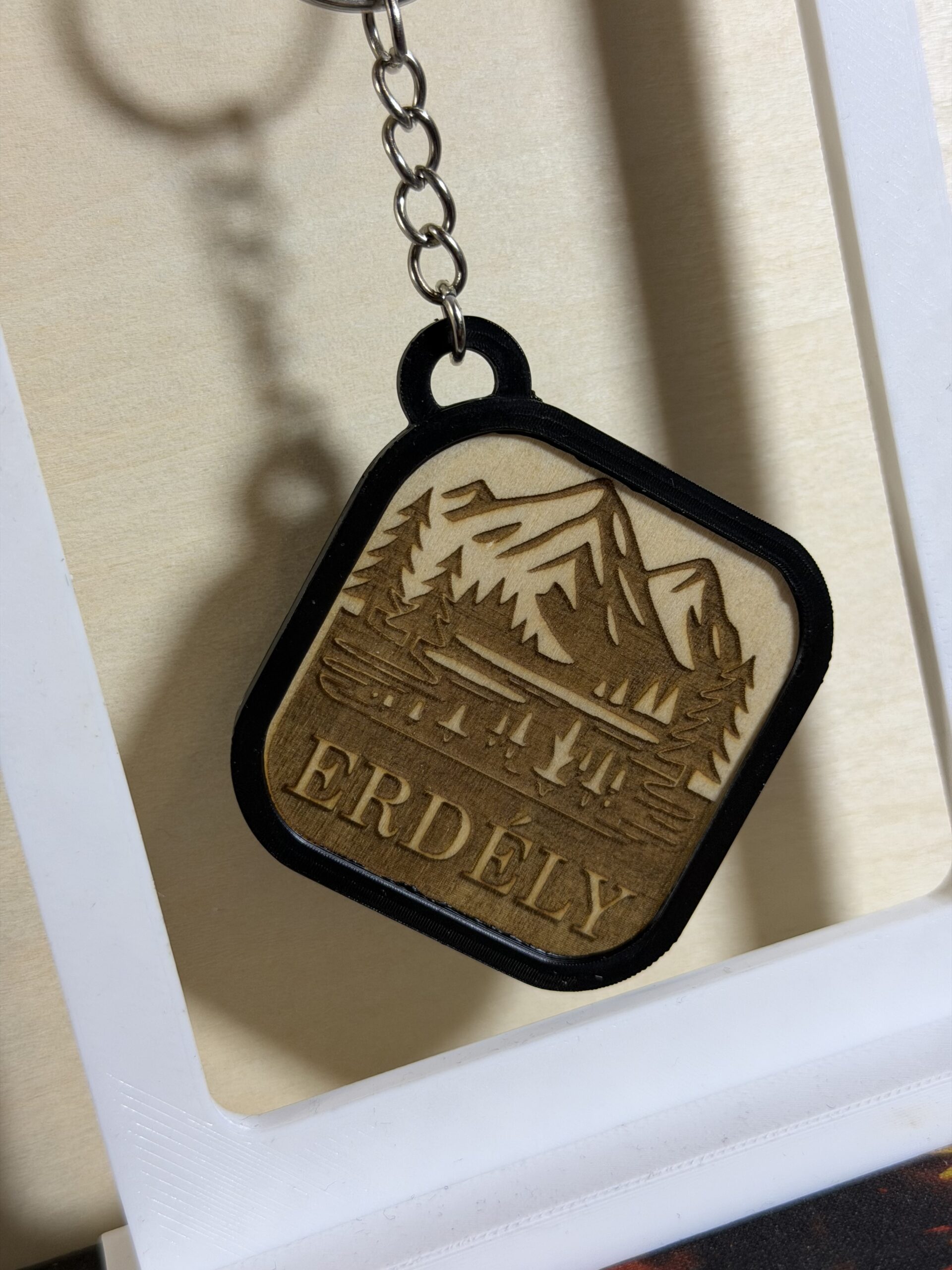 Erdély kulcstartó – Gyilkos-tó gravírozott fa kulcstartó – Bild 3